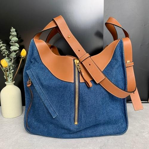 未使用展示品loewe/罗意威蓝色牛仔帆布拼小牛皮单肩手提包