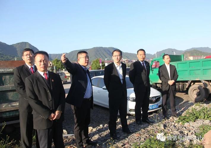 湘西自治州中级人民法院党组书记彭建民到泸溪吉首永顺法院调研