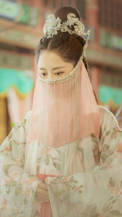 锦衣之下 袁今夏 谭松韵