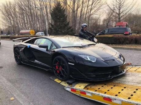 兰博基尼批发中心赛道版svj大牛批发特惠价