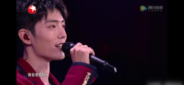 2021东方卫视跨年肖战全开麦演唱三首歌时隔四年再唱野子