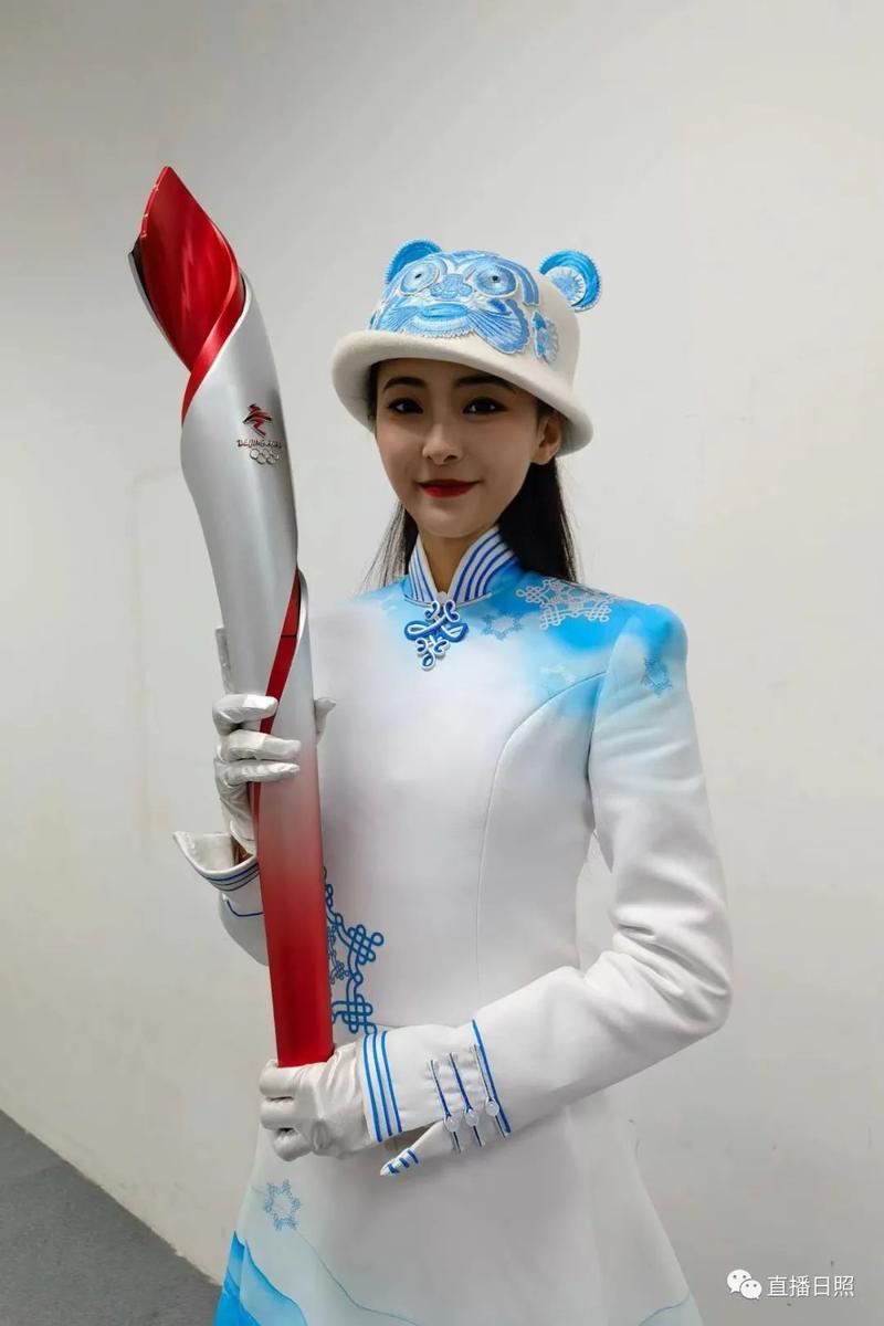 日照姑娘担任冬奥会举牌引导员开幕式后她这样说