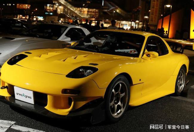 对于部分粉丝来说,rx7在国内走不上路是一大遗憾