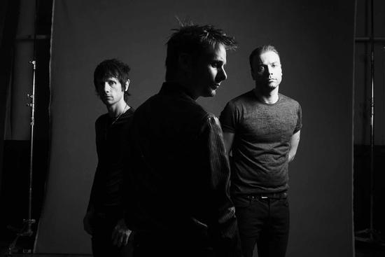 muse新碟《drones》正式发行 巡演9月抵华