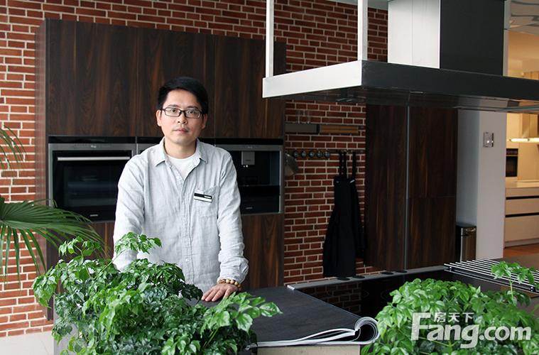 【视频】特铭厨柜李明亮: 标准化 定制化 引导客户并尊重客户