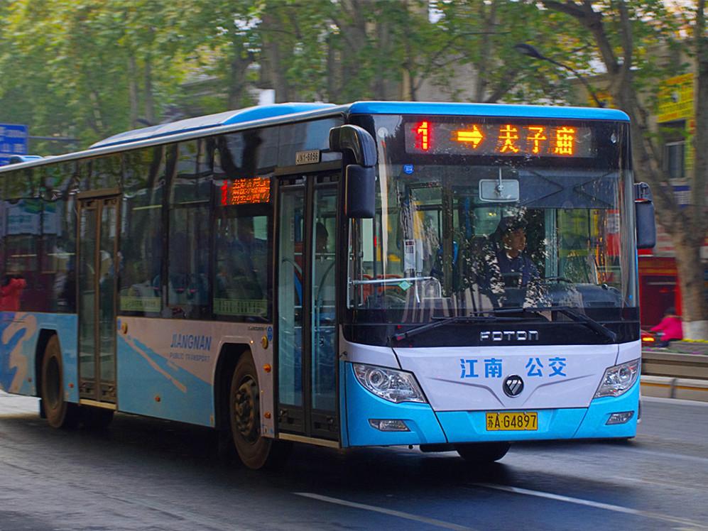 南京1路公交车.