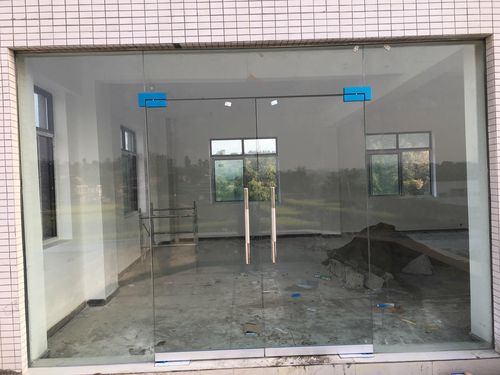 地弹门和吊滑门系列!咨询电话:13551530065