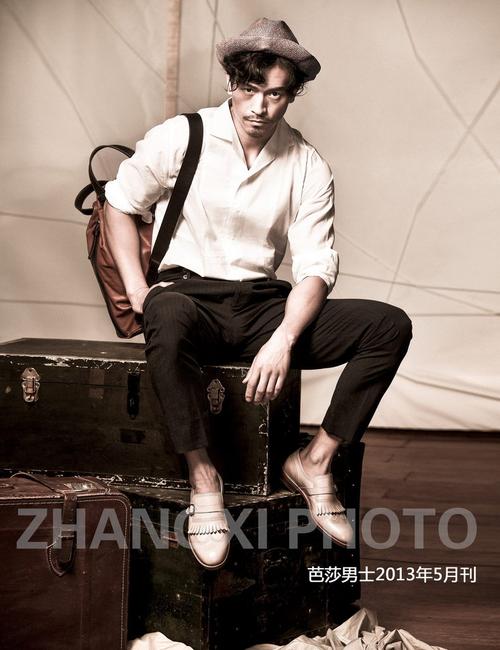 标题:芭莎男士2013五月刊