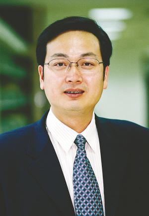 苏州市政府副秘书长,市政府办党组成员,昆山市委副书记,市长,昆山经济
