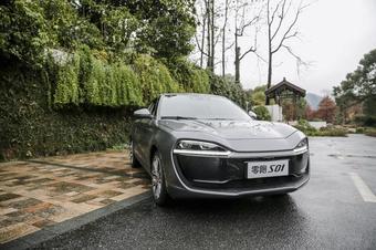 国民纯电小跑车 零跑s01的非量产版试驾体验