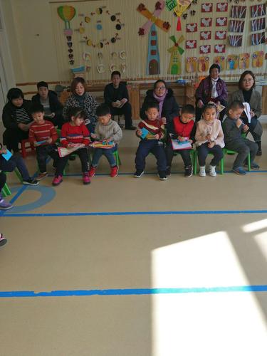 爱迪尔幼儿园童之心1班期末成果展