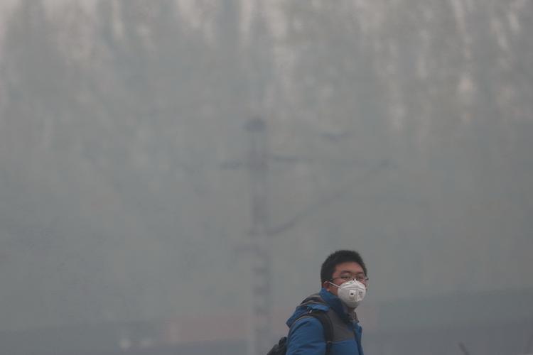 雾霾来了为何我的眼里看不见你因为雾霾太严重
