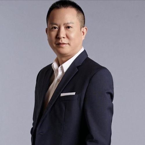 vivo高级副总裁倪旭东照片