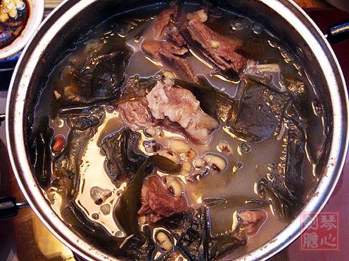 海带眉豆猪扇骨汤的做法