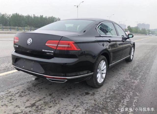 追求性价比,入手19款大众迈腾330领先型,包牌包税这落地价贵吗
