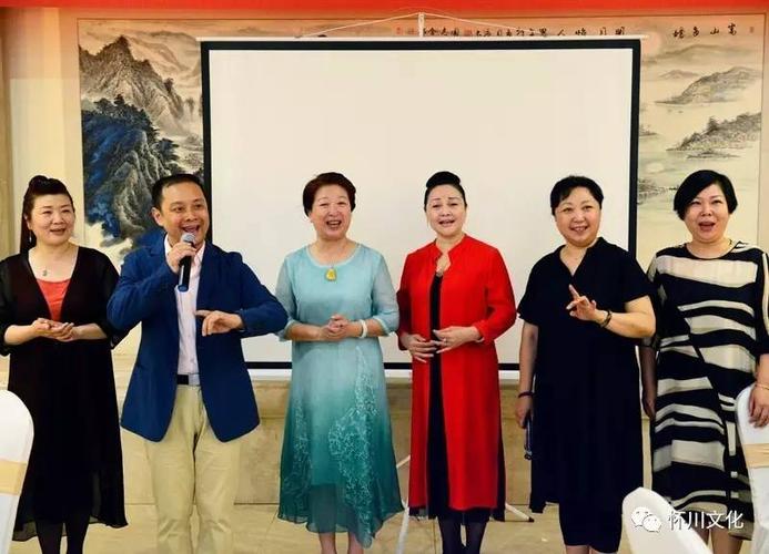 见证95岁高龄豫剧表演艺术家马金凤喜收博爱县吕伟伟