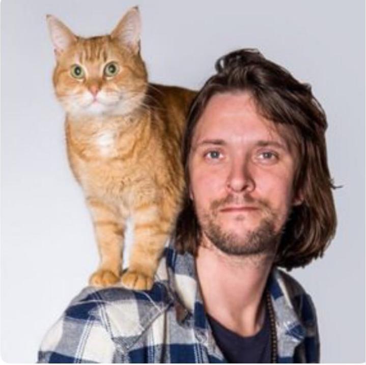 流浪猫鲍勃一只猫能改变什么