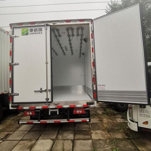 福田蓝牌冷藏车报价配置4米2年终特惠