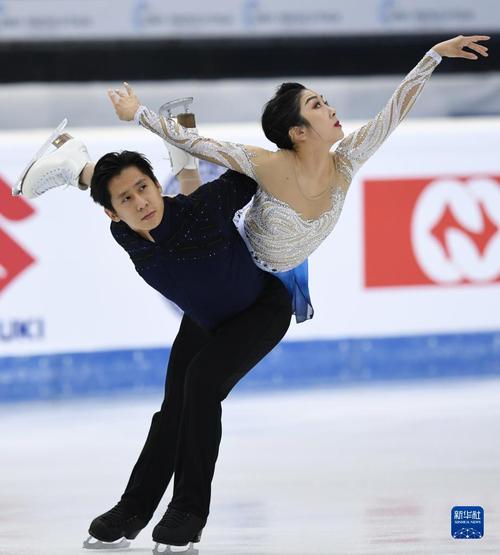 花样滑冰大奖赛意大利站中国选手包揽双人滑冠亚军