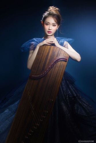 作为《长安·长安》的首演者,青年古筝演奏家李卓洋近年来以