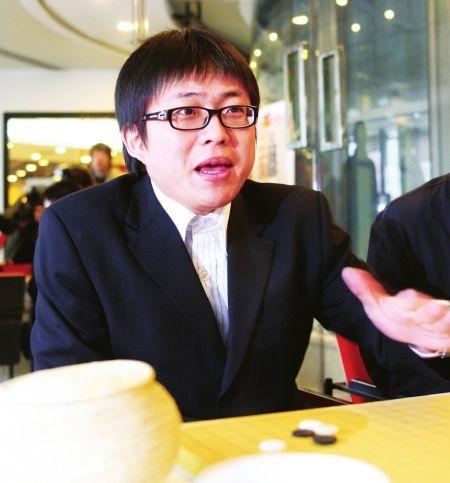 聂卫平之子孔令文不惧地震 自诩淡定哥忧心抢购