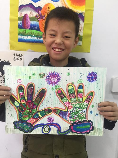 寒冷的冬天来了,再来看看我们设计的《花手套》吧!