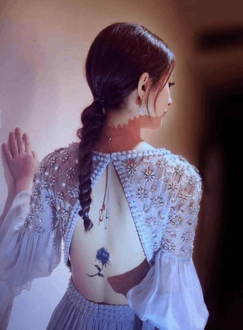 拥有奇怪纹身图案的7位女明星,你们能看懂几个的意义?