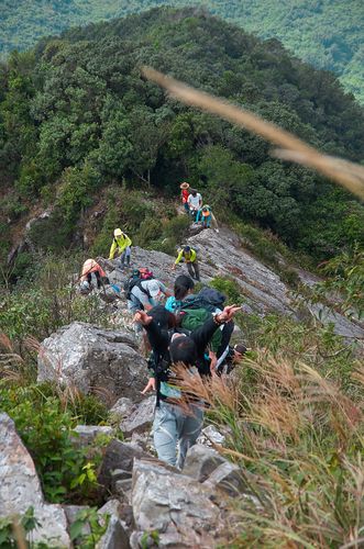 酷米客组团活动穿越排牙山