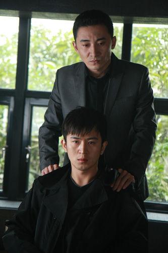 《新永不瞑目》热播 陈昊不介意被叫"小孙红雷"