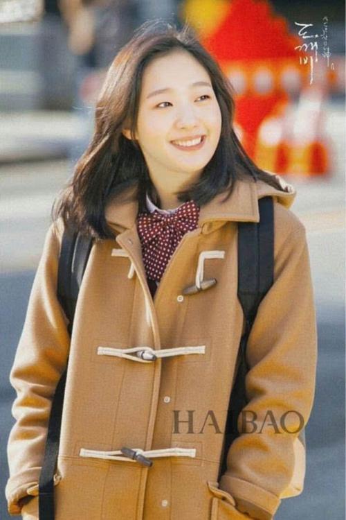 韩剧  《孤独又灿烂的神-鬼怪》金高银剧照