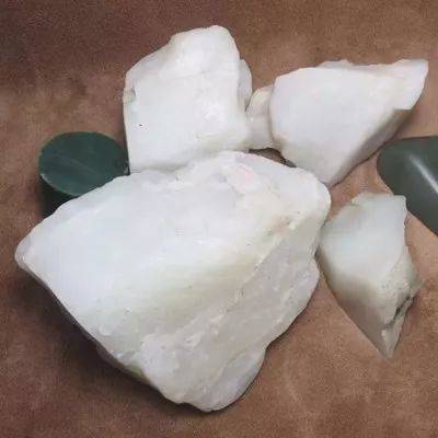 红透和田玉市场半边天的——且末料