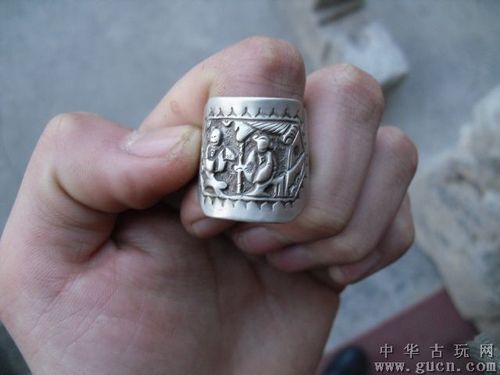 清代人物银戒指