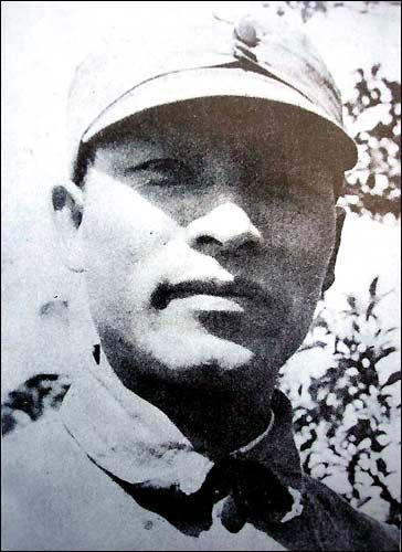 ">大草原 /a>,是 a target="_blank" href="/item/抗日战争/128498"