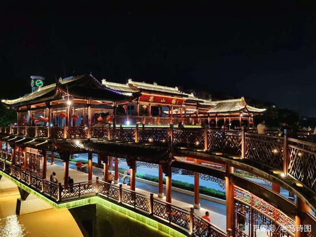 走进景宁畲族自治县,领略畲家文化下的美丽夜景