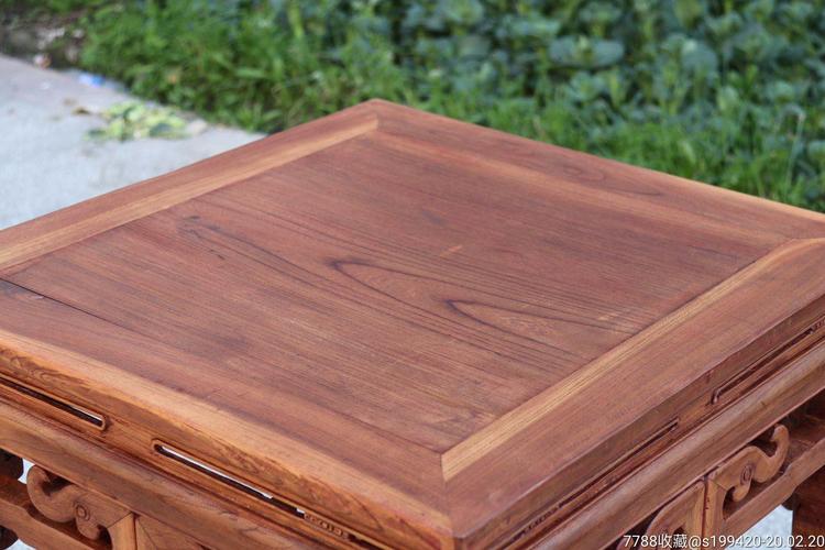 清代榉木小茶桌.独板面纹理清晰漂亮.结实稳固.四足无