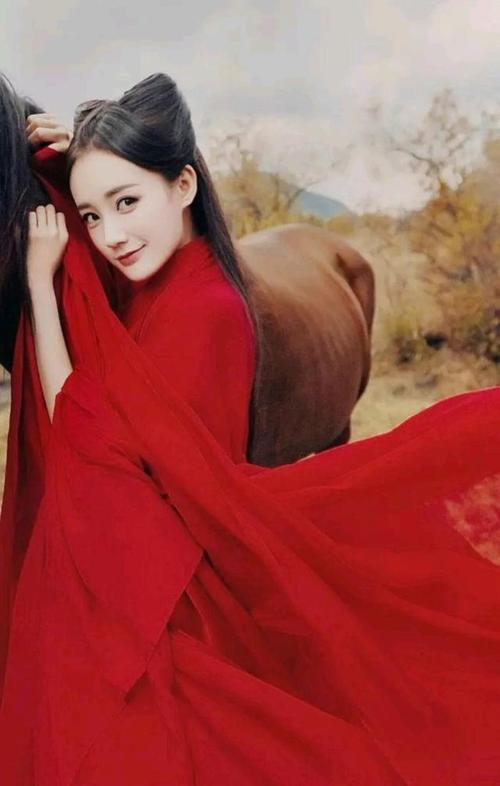 李一桐,1990年9月6日出生于山东济南,中国内地女演员,毕业于北京舞蹈