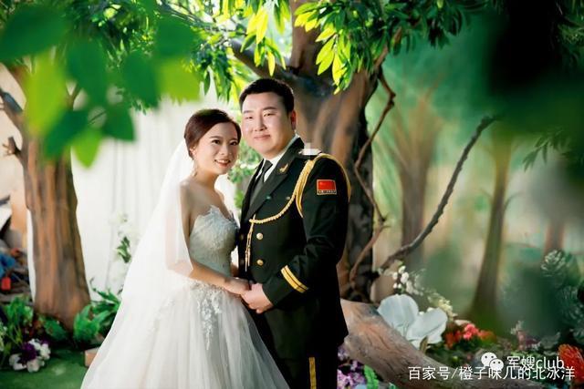那些藏在军人婚纱照背后的动人情话,太甜了!