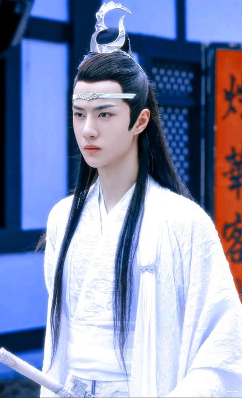 王一博《陈情令》中的蓝湛,一位酷酷的美男子