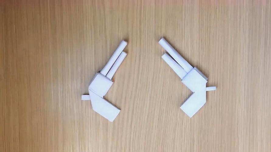 怎样用纸折枪?