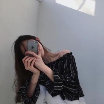 好看女生头像唯美长发披肩图片2019守候着我们的专属小甜蜜