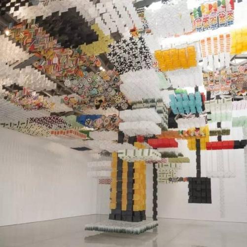 装置艺术日裔艺术家jacobhashimoto巨型装置展览gasgiant