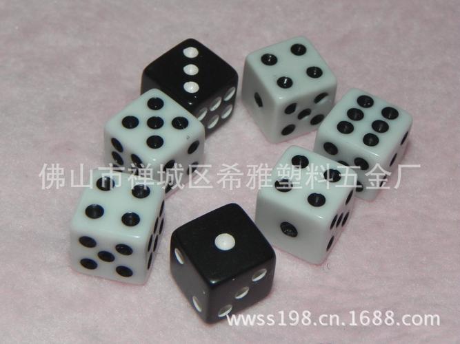 供应高科技激光雕刻色子 酒吧游戏投掷骰子 休闲娱乐