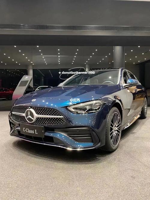 奔驰新c级c260l松石绿实拍_梅赛德斯-奔驰怎么样_奔驰