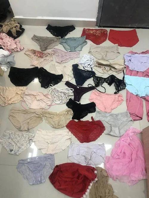 丢人丢到省外曲靖一男子在温州偷女性内衣被抓私藏了整整一书包
