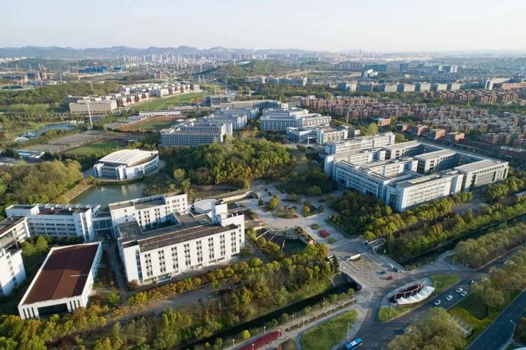 权威发布丨南京审计大学金审学院2022年专转本招生简章