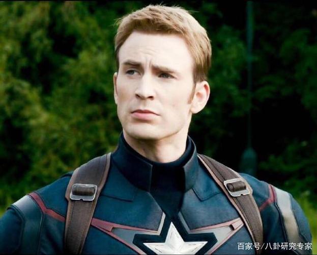 尴尬到脚趾扣地!美队在社交平台误发私密照,引多人围观