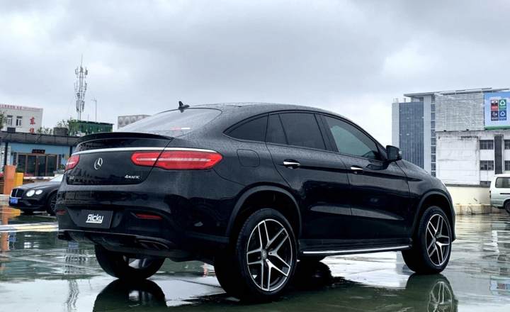 奔驰gle级 2015款 gle 450 amg 4matic 轿跑suv