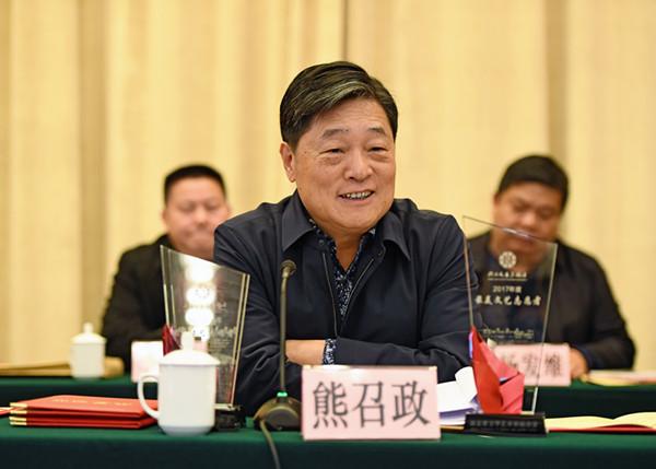 "作家县"里花满园——英山县文学创作现象纪事 中国人民政治协商会议