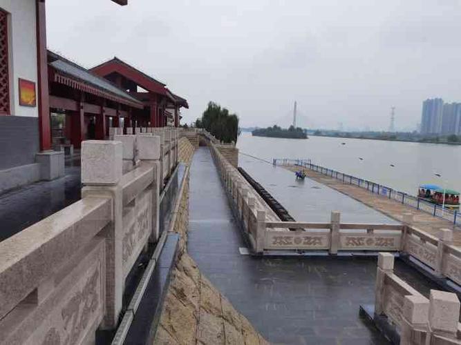 咸阳湖古渡遗址码头-"咸阳市图书馆古渡廊桥馆①开放