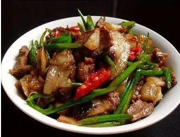 大葱炒猪头肉